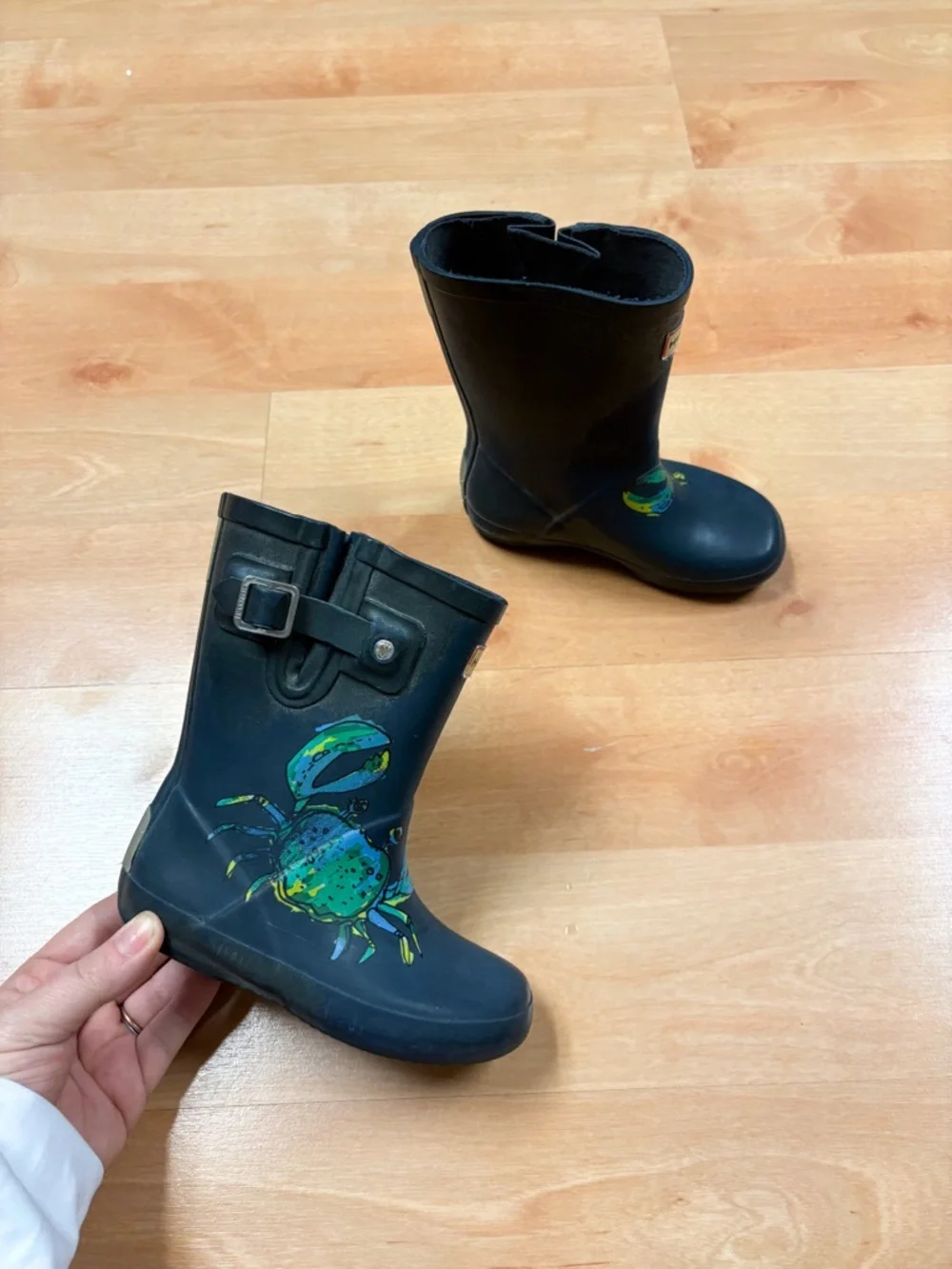 Hunter Navy Blue & Green Crab Graphic Rubber Rain Boots Unisex Toddler 8